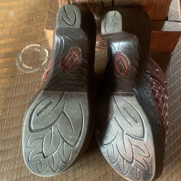 Leather clogs - Picture 2 of 5